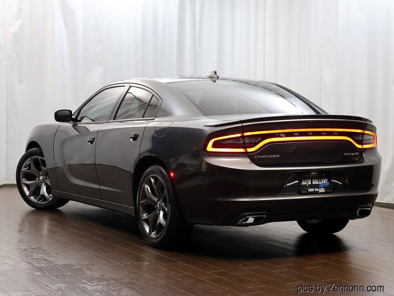 Used 2016 Dodge Charger SXT w/ Rallye Group RWD image 9