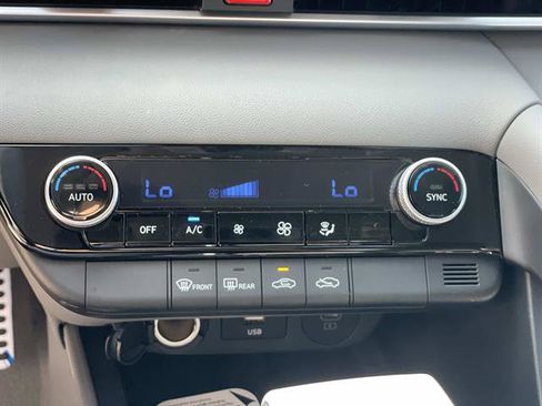 New 2026 Hyundai Elantra Sport FWD image 14