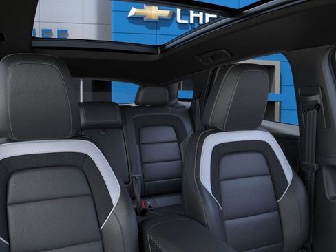 New 2026 Chevrolet Blazer EV LT image 24