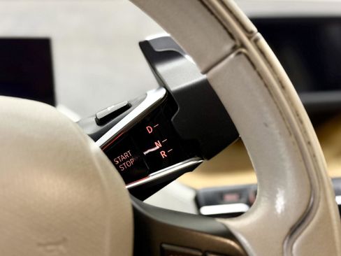 Used 2014 BMW i3 w/ Parking Assistant Package image 17