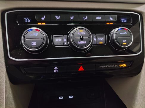 Used 2022 Volkswagen Atlas SE AWD/4WD image 23