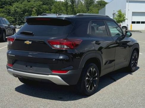 Used 2023 Chevrolet TrailBlazer LT FWD image 8