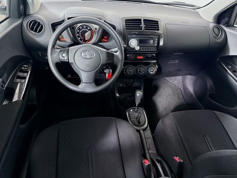 Used 2010 Scion xD image 19