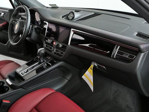 New 2026 Porsche Macan Turbo image 24