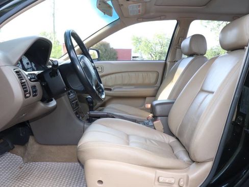 Used 1997 Nissan Maxima GXE FWD image 13