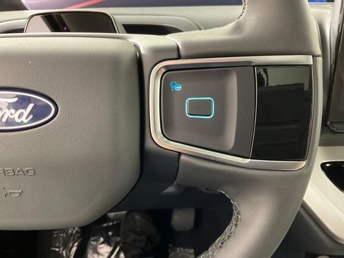 New 2027 Ford Expedition Max Active RWD image 27