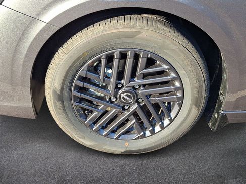 New 2026 Nissan Sentra SV w/ SV Convenience Package image 4