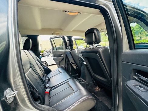 Used 2012 Jeep Liberty Sport RWD image 20