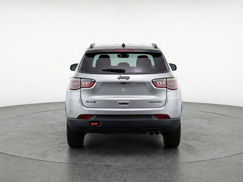 Used 2025 Jeep Compass Trailhawk AWD/4WD image 7