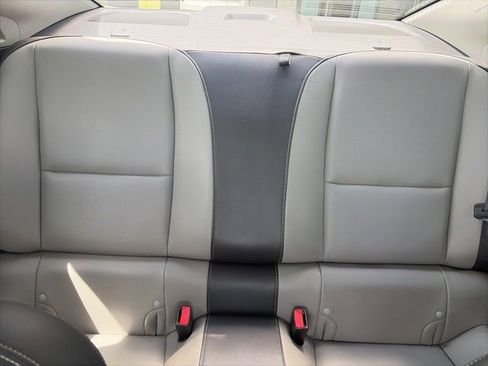 Used 2010 Chevrolet Camaro LT RWD image 19