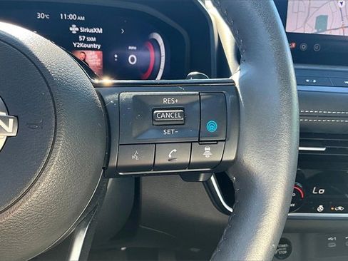 Certified 2024 Nissan Rogue Platinum image 11