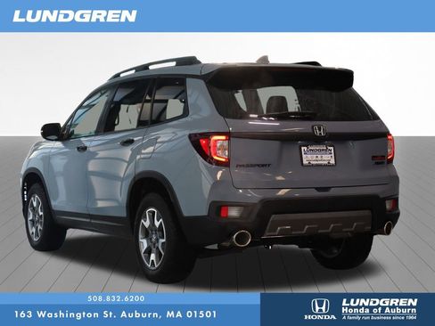Used 2022 Honda Passport TrailSport image 3