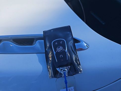 Used 2017 Buick Envision Premium w/ Driver Confidence Package image 28