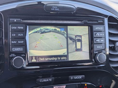 Used 2015 Nissan Juke SV w/ Technology Package AWD/4WD image 19