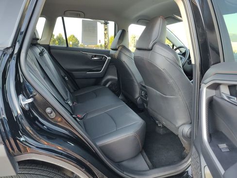 Used 2024 Toyota RAV4 Adventure image 28