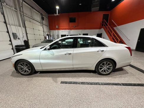 Used 2019 Cadillac CTS Luxury image 4