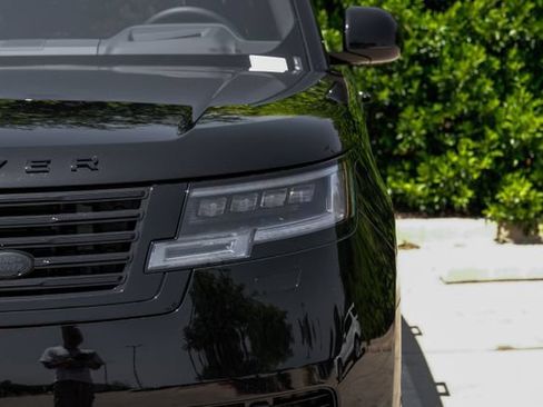 New 2026 Land Rover Range Rover SV AWD/4WD image 63