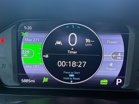 Used 2023 Chevrolet Bolt LT image 25