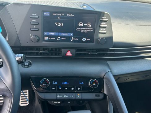 Used 2026 Hyundai Elantra Sport FWD image 11