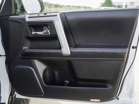 Certified 2024 Toyota 4Runner SR5 image 27