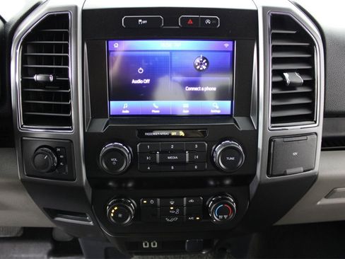 Used 2020 Ford F150 XLT image 20