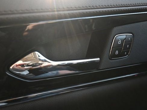 Used 2023 Lincoln Nautilus Reserve w/ Equipment Group 201A image 41