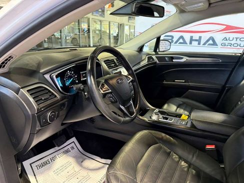 Used 2018 Ford Fusion SE w/ Equipment Group 602A image 34