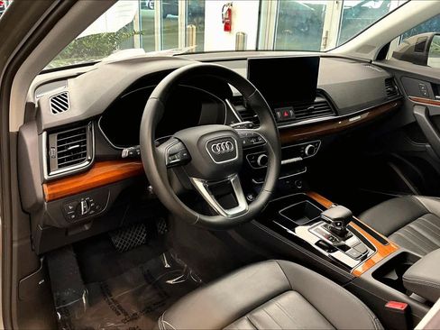 Used 2023 Audi Q5 2.0T Premium Plus w/ Premium Plus Package image 17