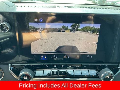New 2026 Chevrolet Colorado LT w/ LT Convenience Package AWD/4WD image 11