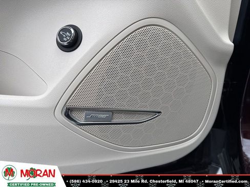 Used 2023 Buick Envision Avenir image 12