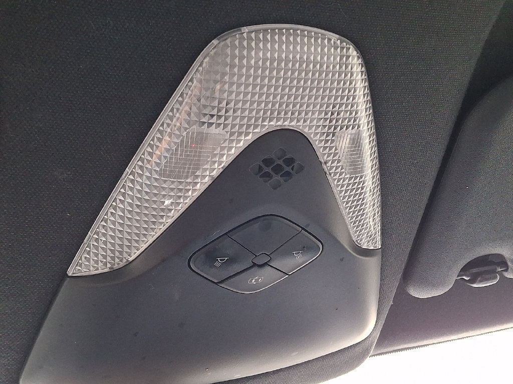 Used 2019 Toyota C-HR XLE FWD image 25