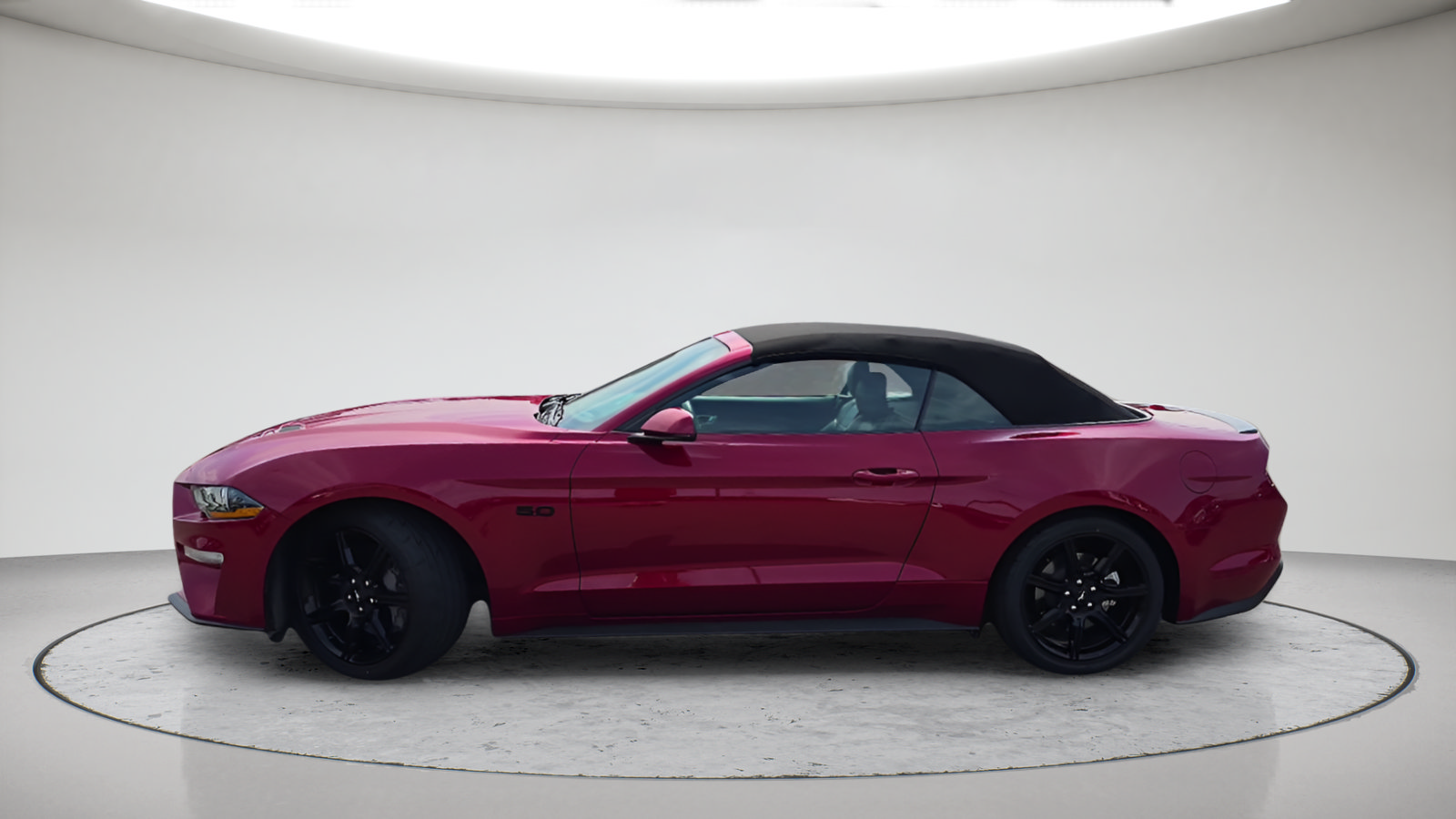 Used 2020 Ford Mustang GT Premium w/ Ford Safe & Smart Package RWD image 12