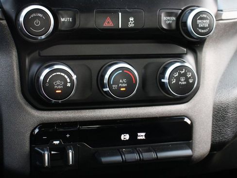 Used 2021 RAM 2500 Tradesman image 27