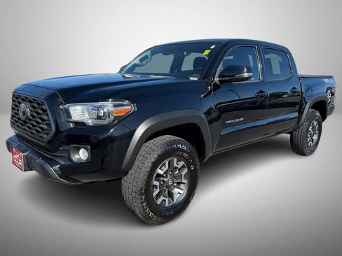 Used 2020 Toyota Tacoma TRD Off-Road AWD/4WD image 2