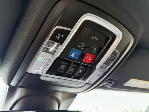 Used 2020 RAM 2500 Laramie image 42