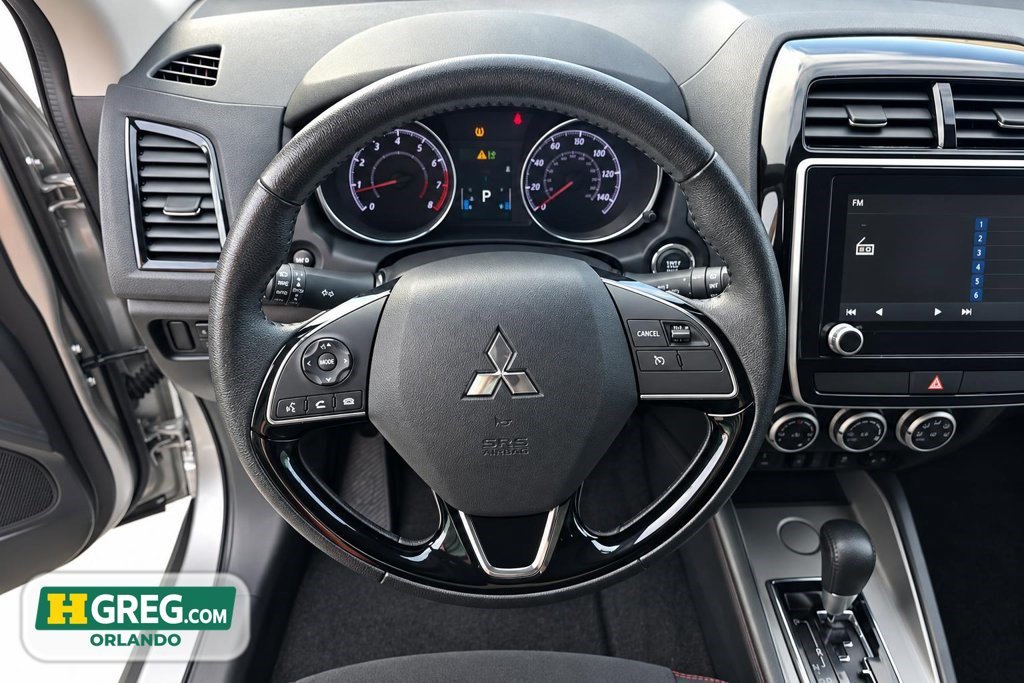 Used 2022 Mitsubishi Outlander Sport SE FWD image 13