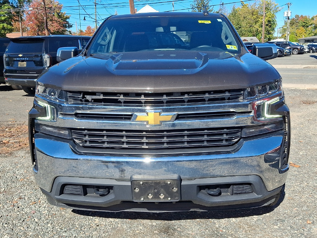 Used 2021 Chevrolet Silverado 1500 LT AWD/4WD image 2