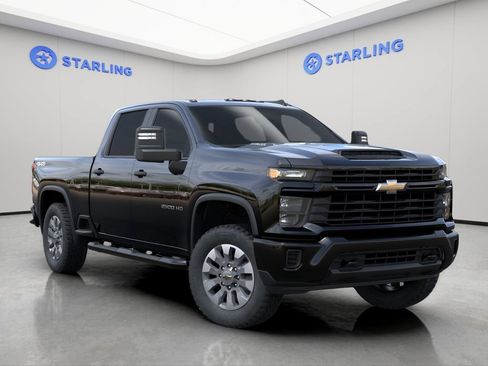 Certified 2025 Chevrolet Silverado 2500 Custom w/ Custom Convenience Package AWD/4WD image 7