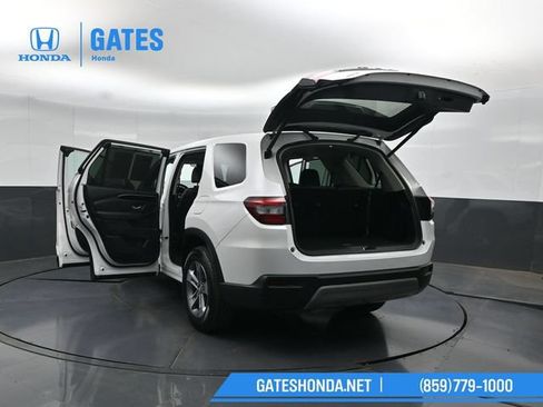 Certified 2023 Honda Pilot EX-L image 56