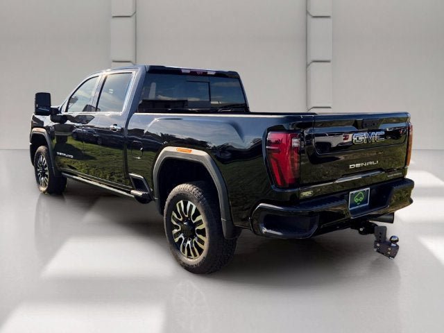Used 2025 GMC Sierra 2500 Denali Ultimate AWD/4WD image 3
