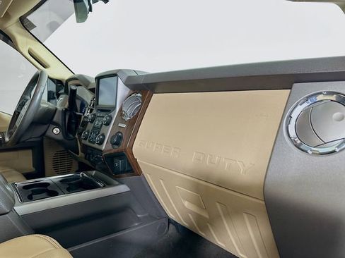 Used 2016 Ford F350 Lariat image 29