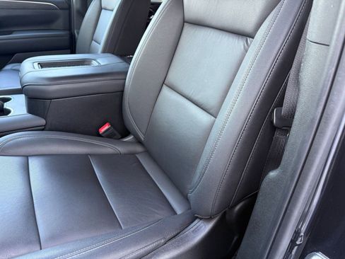 Used 2023 Chevrolet Tahoe LT w/ Luxury Package image 22