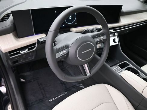 New 2026 Hyundai Sonata Limited FWD image 16