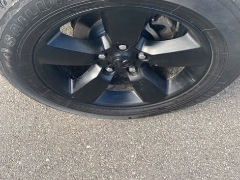 Used 2022 RAM 1500 Express w/ Wheel & Sound Group image 37