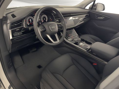 Used 2023 Audi Q7 3.0T Premium Plus image 4