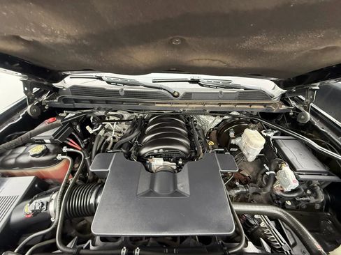 Used 2017 Chevrolet Silverado 1500 LT w/ Texas Edition AWD/4WD image 21
