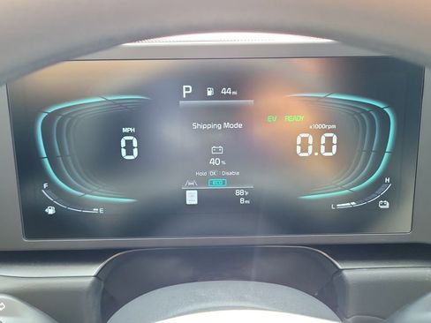 New 2026 Kia Niro LX FWD image 25