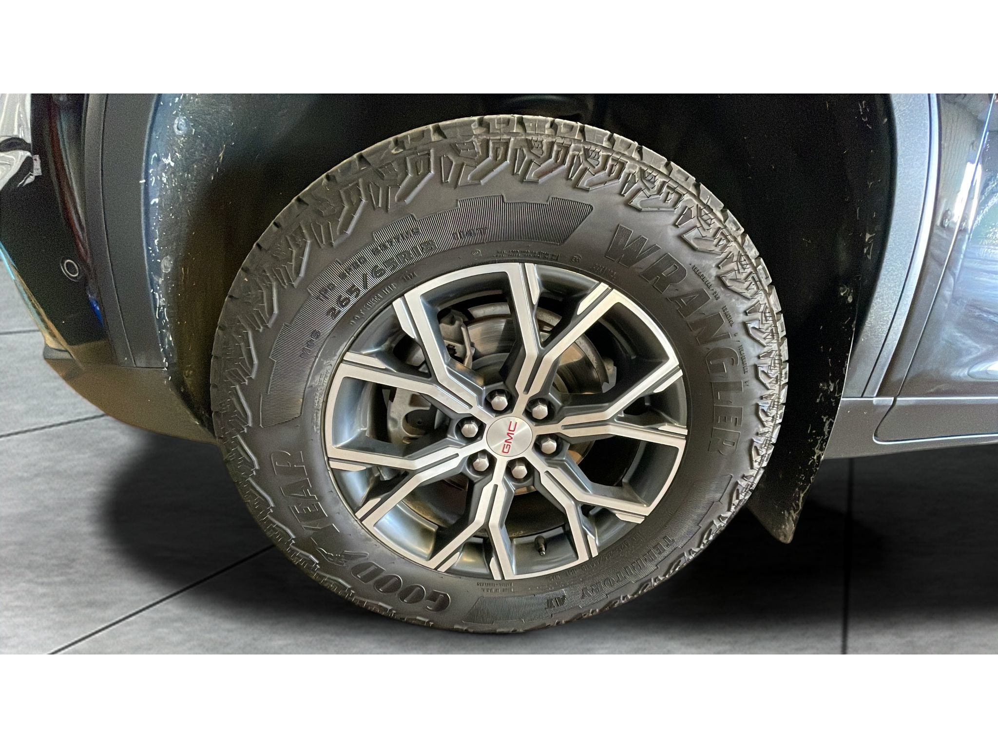 Used 2024 GMC Acadia AT4 w/ Super Cruise Package AWD/4WD image 21
