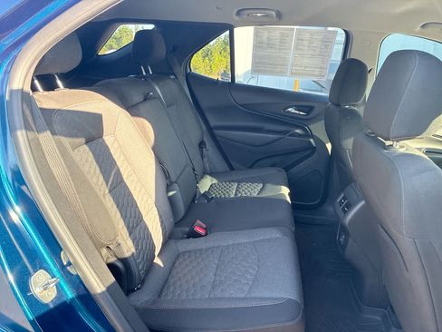 Used 2021 Chevrolet Equinox LT FWD image 25