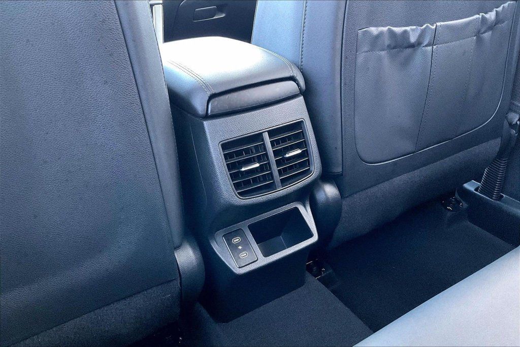 Used 2026 Kia Seltos EX AWD/4WD image 34
